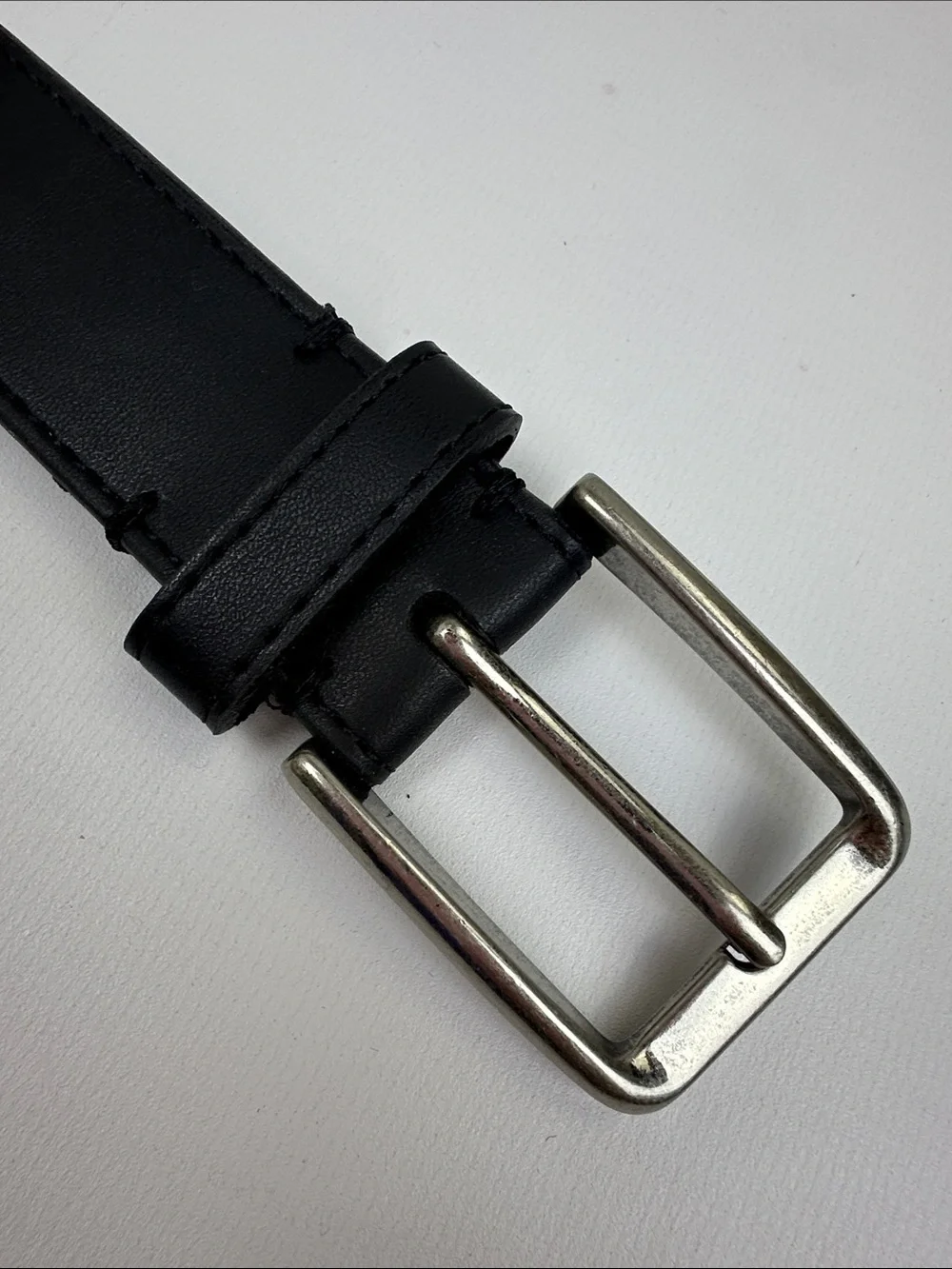 Goodfellow & Co.  Black Non Leather Men's Belt Silver-Tone Buckle. NEW. 48 inch
